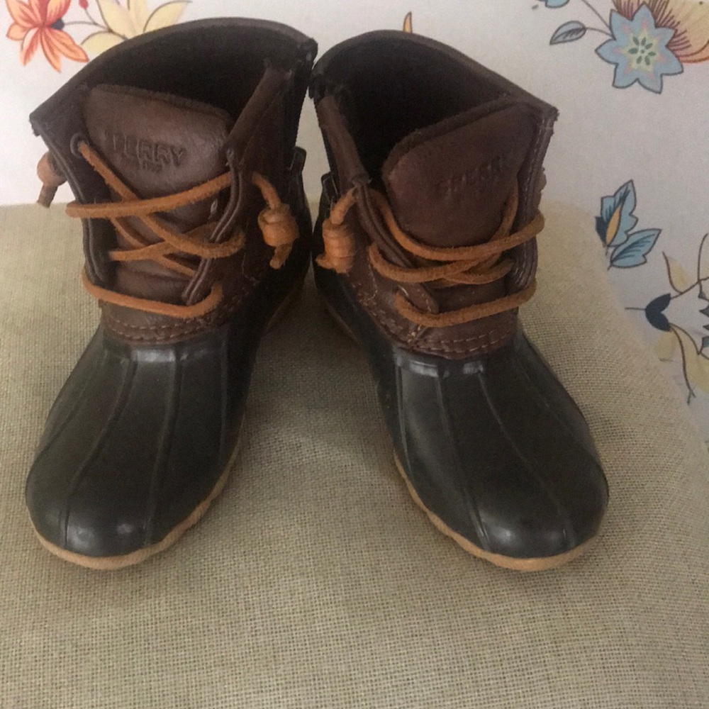 S Perry little kids  duck boots.